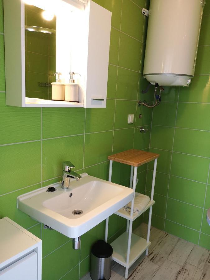 Apartmani Mentha & Lipa Novi Vinodolski Exterior photo